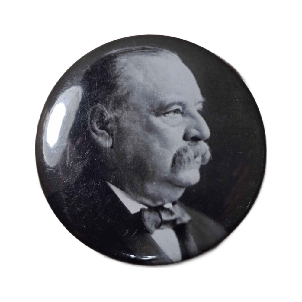 Grover Cleveland Presidential Portrait Political Vintage Button B44